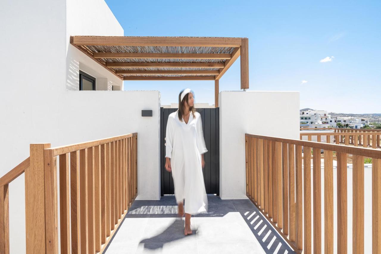 Athina Milos Suites Adámas Extérieur photo