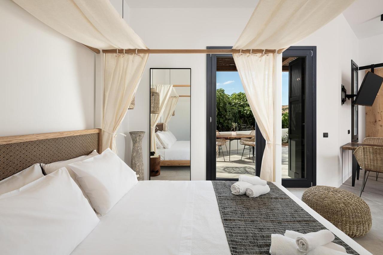 Athina Milos Suites Adámas Extérieur photo