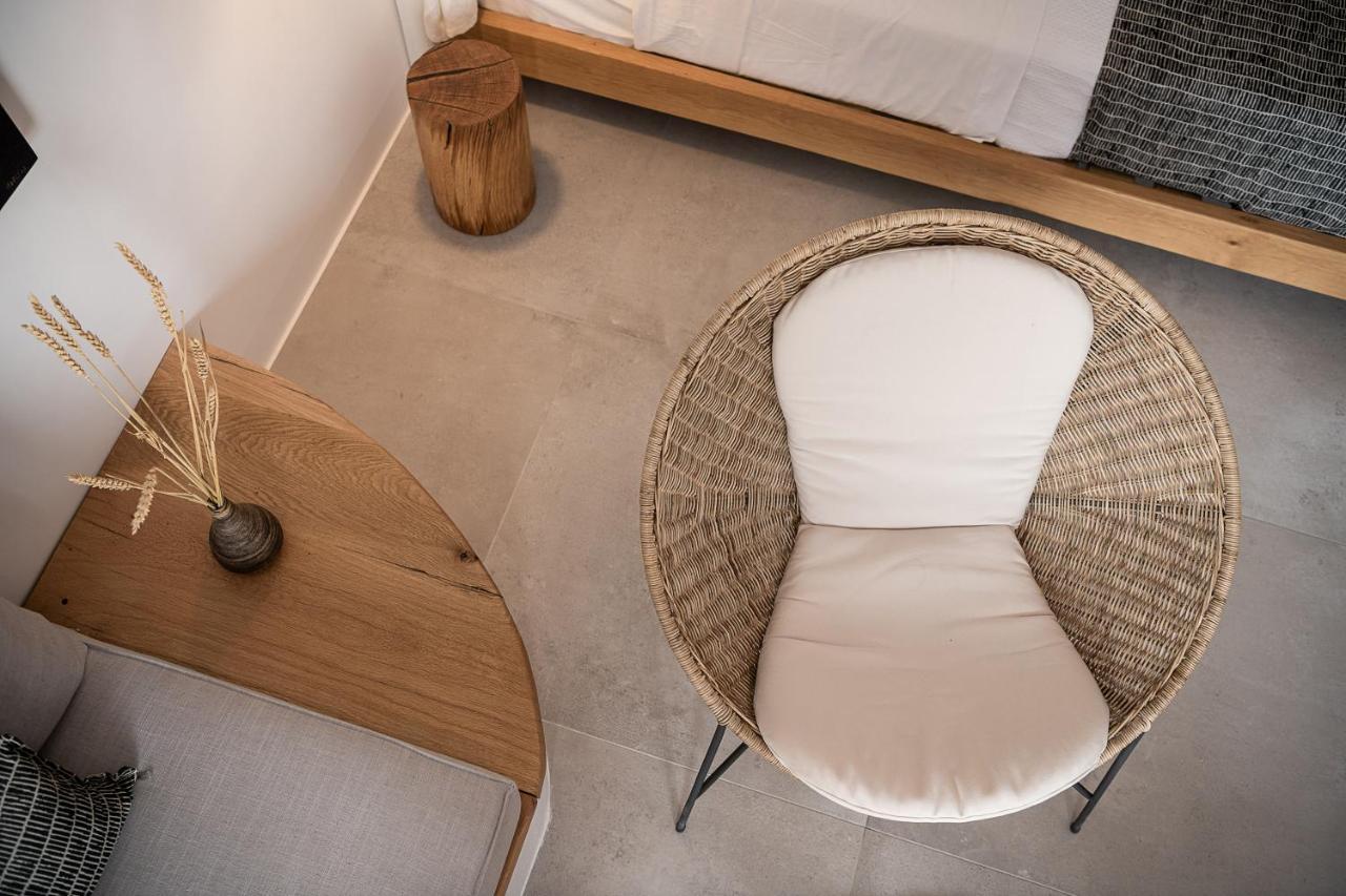 Athina Milos Suites Adámas Extérieur photo