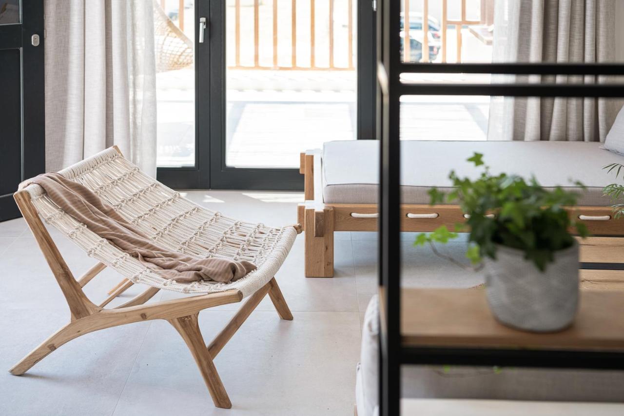 Athina Milos Suites Adámas Extérieur photo