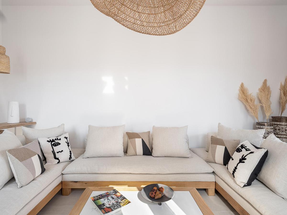 Athina Milos Suites Adámas Extérieur photo